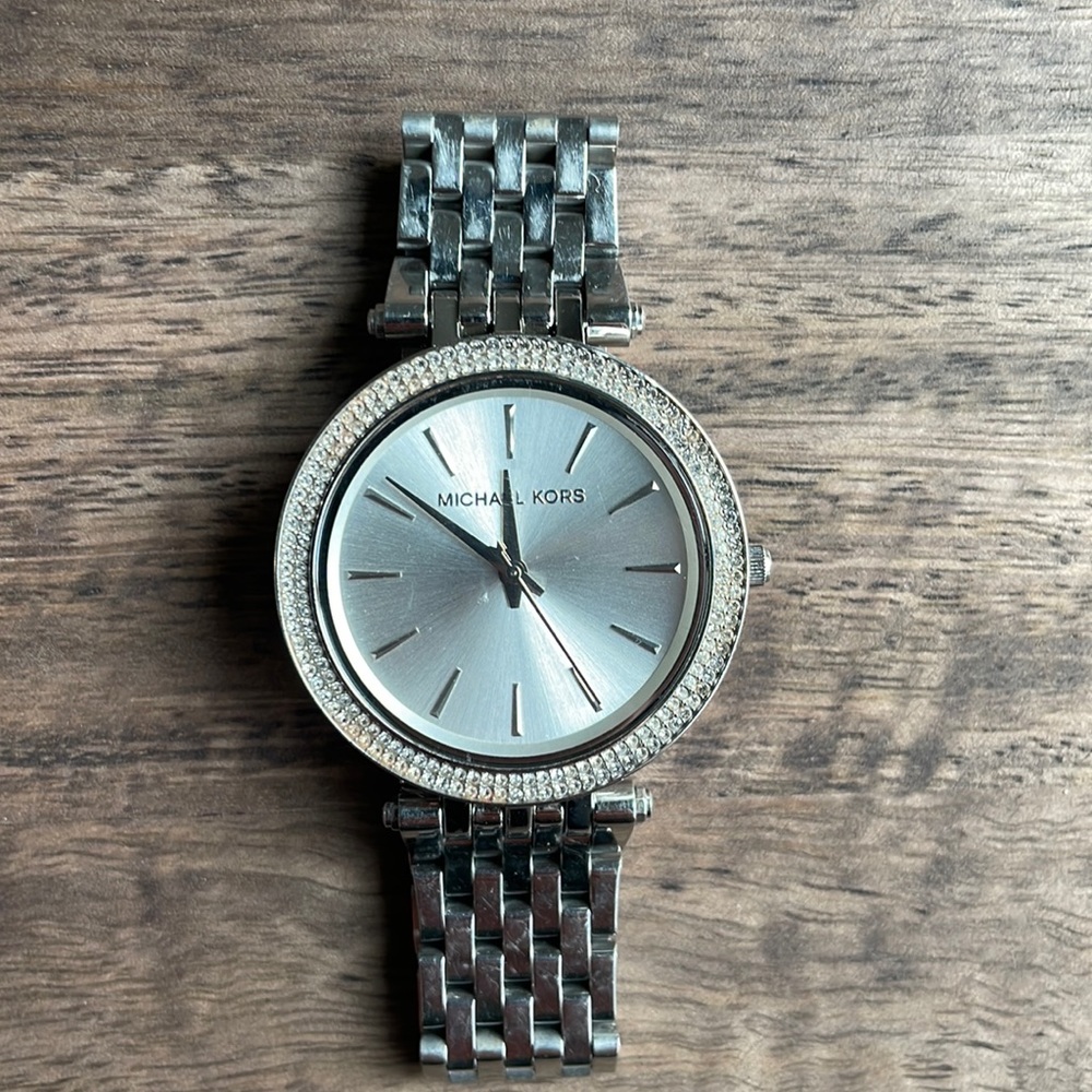 Michael Kors MK3190 Darci Silver Dial Pave Bezel Women's Watch
